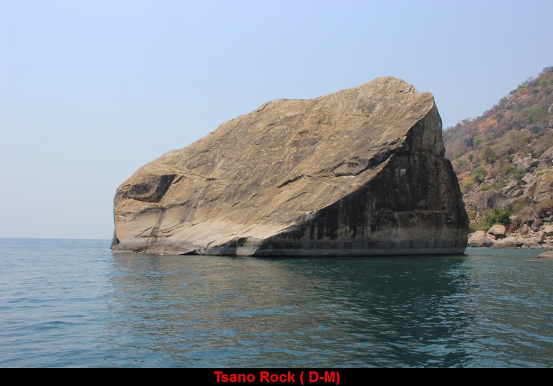 Tsano rock2.JPG